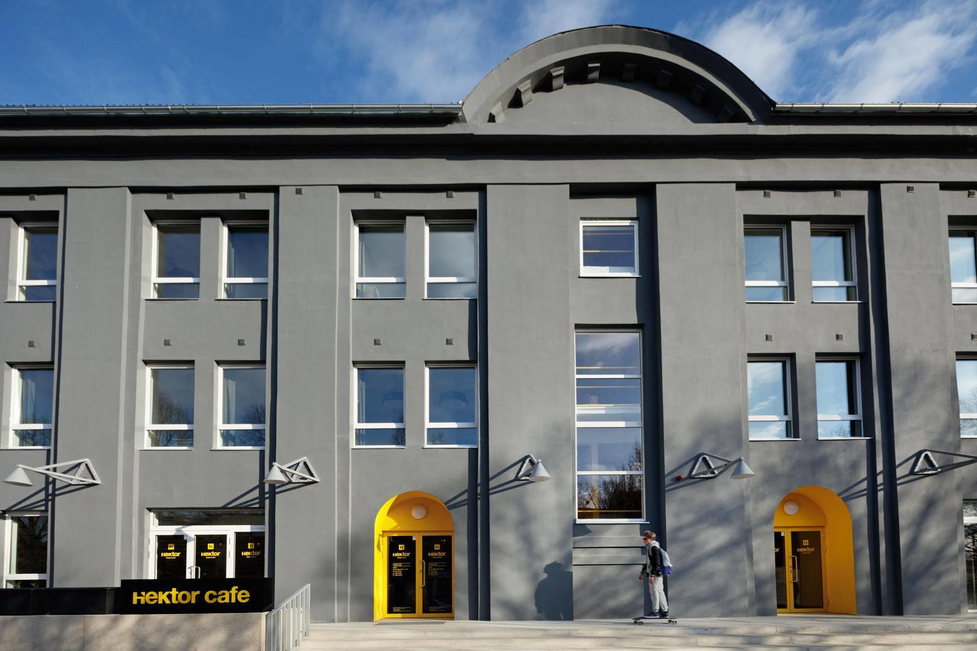 Hektor Design Hostel Tartu Exterior foto